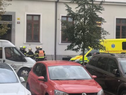 Nákladní auto srazilo v Písku dítě přecházející po přechodu