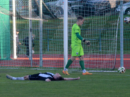 Zmar pokračuje. Fotbalisté Milevska doplatili na koncovku, derby ovládla Soběslav