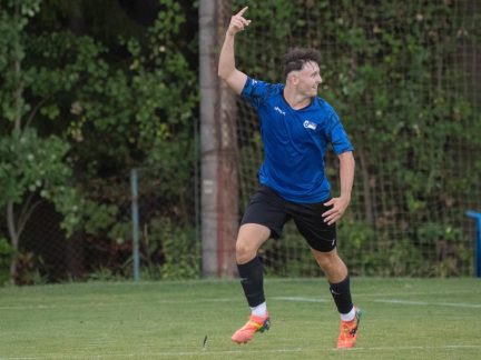 Debakly osmého kola: Sedmičky Krumlova i Štěkně, kanár v Trhových Svinech a dva hattricky