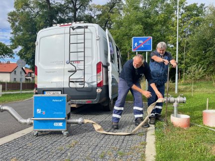 V Písku začíná moderní čištění vodovodní sítě. Vodohospodáři odkalí více než 12 kilometrů potrubí
