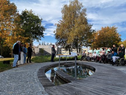 Nemocnice Strakonice otevřela novou rehabilitačně relaxační zahradu