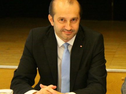 Aktuálně z Prachatic: Vítězství Nezávislých otevírá Martinu Malému cestu zpět na radnici