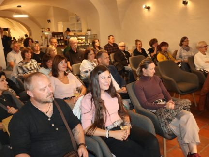 V Milevsku vzpomínali na zpěváka Glena Hansarda