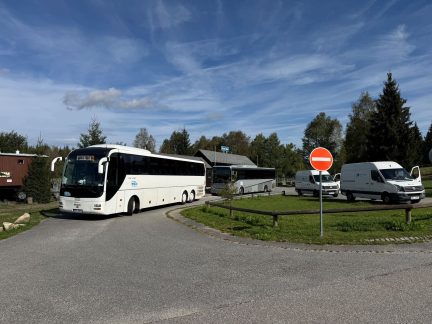 Těžké chvíle pro řidiče autobusů na Prachaticku. Musí se vyhýbat neukázněným cyklistům