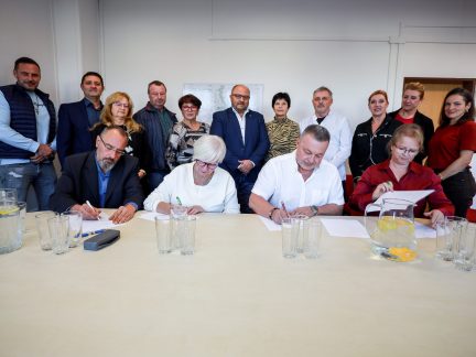 V Táboře je podepsána koaliční smlouva. Sestavily ji Naše Česko, ANO, Společně pro Tábor a Olga Bastlová
