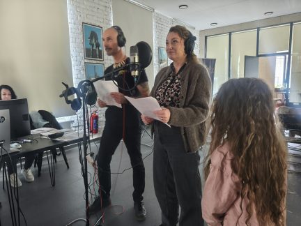 Festival Slovoslet opět oživil Strakonice. Nabídl divadlo, poezii i pohled do světa dabingu