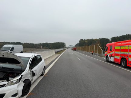Dálnici D3 uzavřela na 139. kilometru ve směru na Prahu nehoda se zraněním