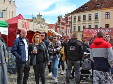 Dobrodružná noční stezka, Street Food Festival, výstava i hudba. Takový bude víkend na Táborsku