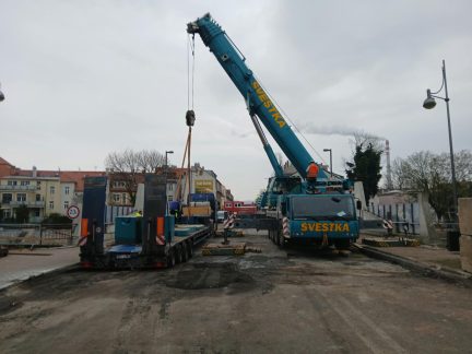 Most Kosmonautů se otevře až na jaře. Stavbu zdržely komplikace při překládce sítí