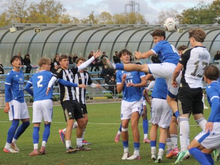 Fotbal: Dynamo U19 s Baníkem prohospodařilo druhou půli. Na konci sahalo po bodu