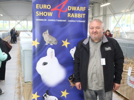 Poprvé v České republice. Chovatelské centrum v Záhoří hostilo evropskou výstavu zakrslých králíků