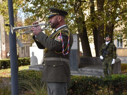 Pietní akt v Táboře oslavil vznik republiky. Evangelický duchovní se pustil do nacionalismu